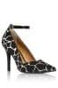 Giraffe Print Pointed Court Shoes
