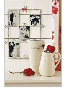 Accessories & Wall Art